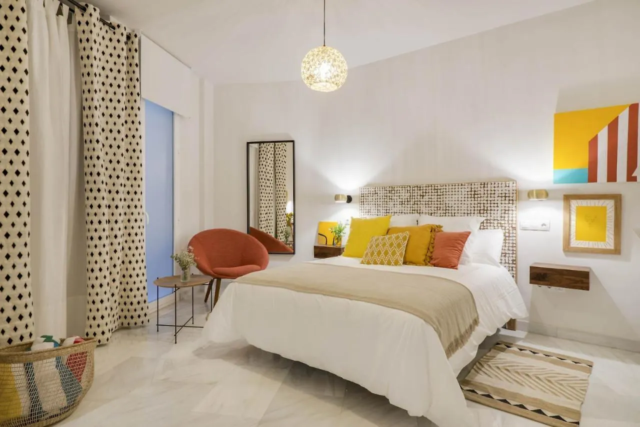 Lejlighed Larios Suites In Malaga By Solaga Holiday Homes Spanien
