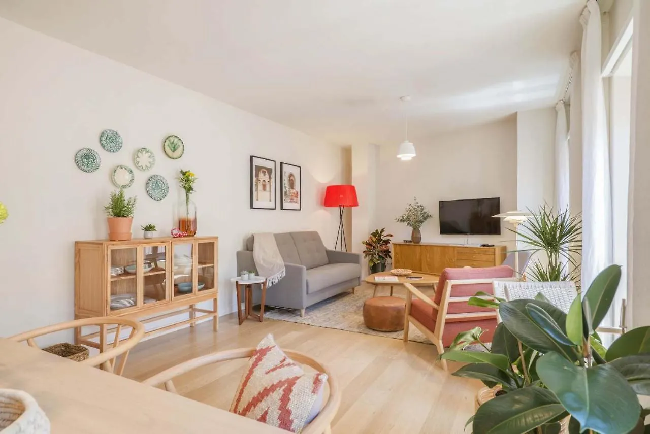Larios Suites In Malaga By Solaga Holiday Homes Spanien