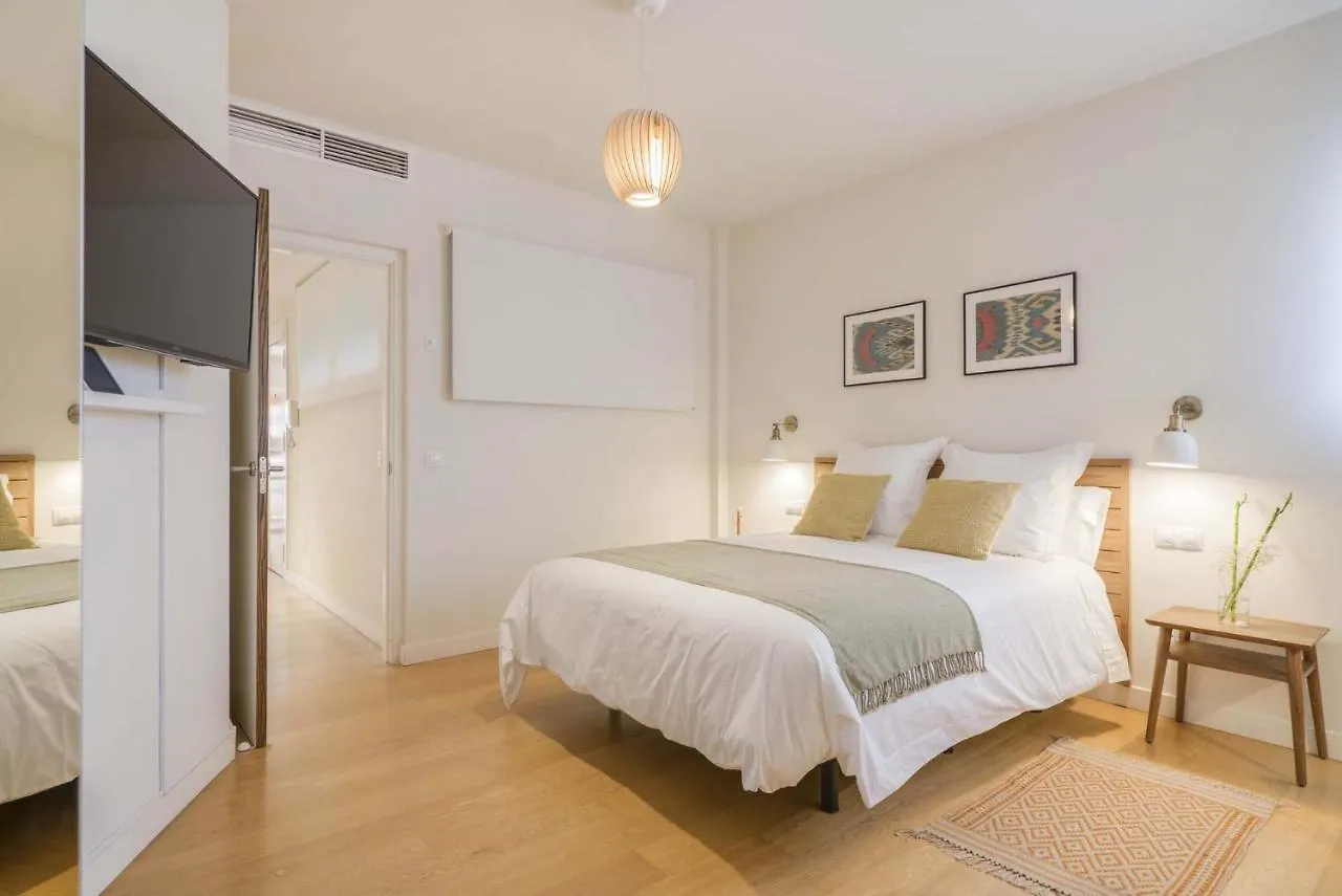 Lejlighed Larios Suites In Malaga By Solaga Holiday Homes Spanien