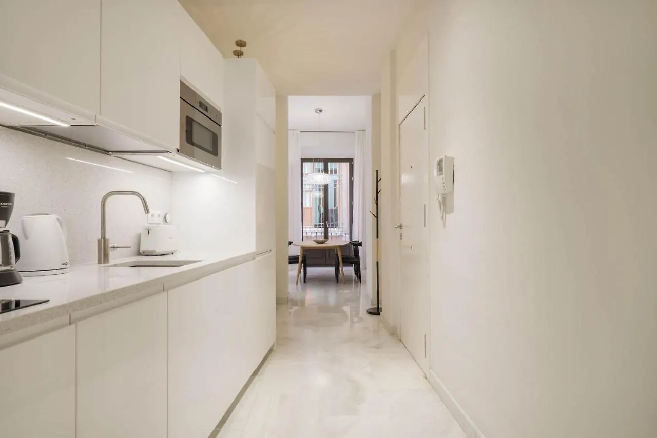 Lejlighed Larios Suites In Malaga By Solaga Holiday Homes Spanien